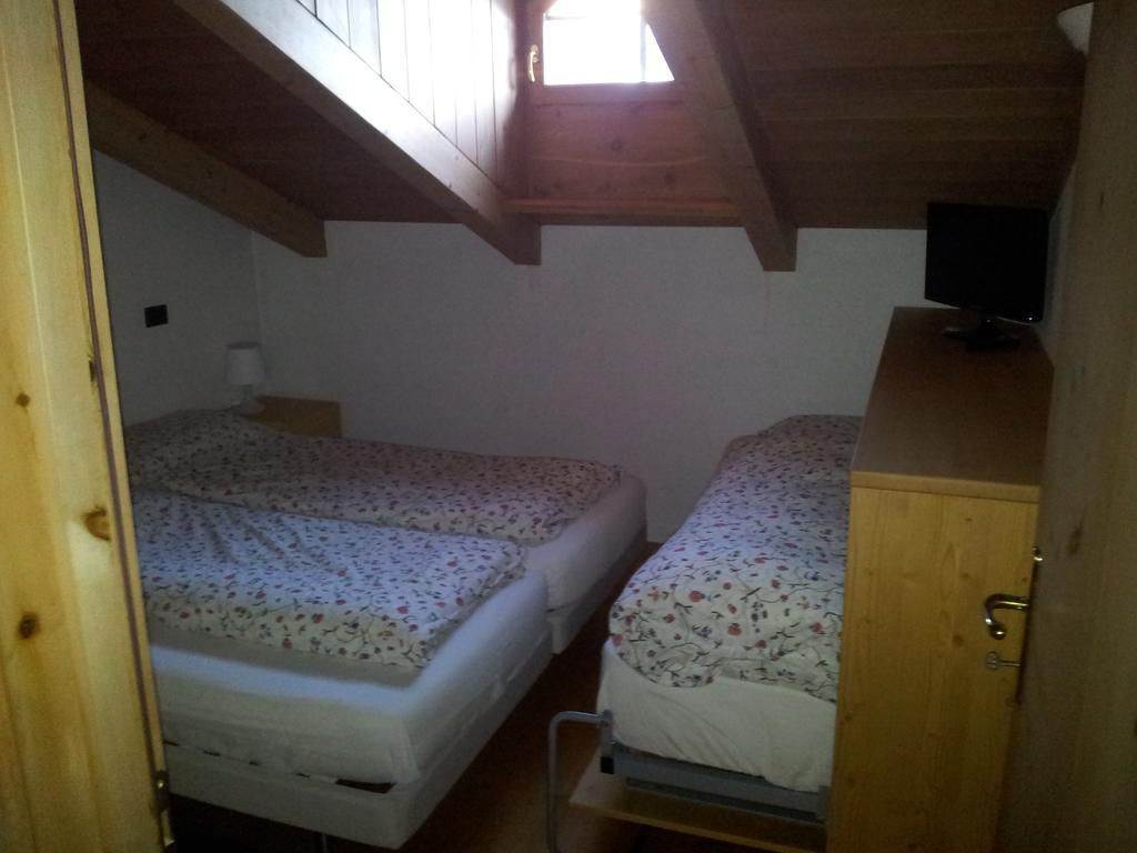 Chalet Del Sole per gruppi Livigno Quarto foto