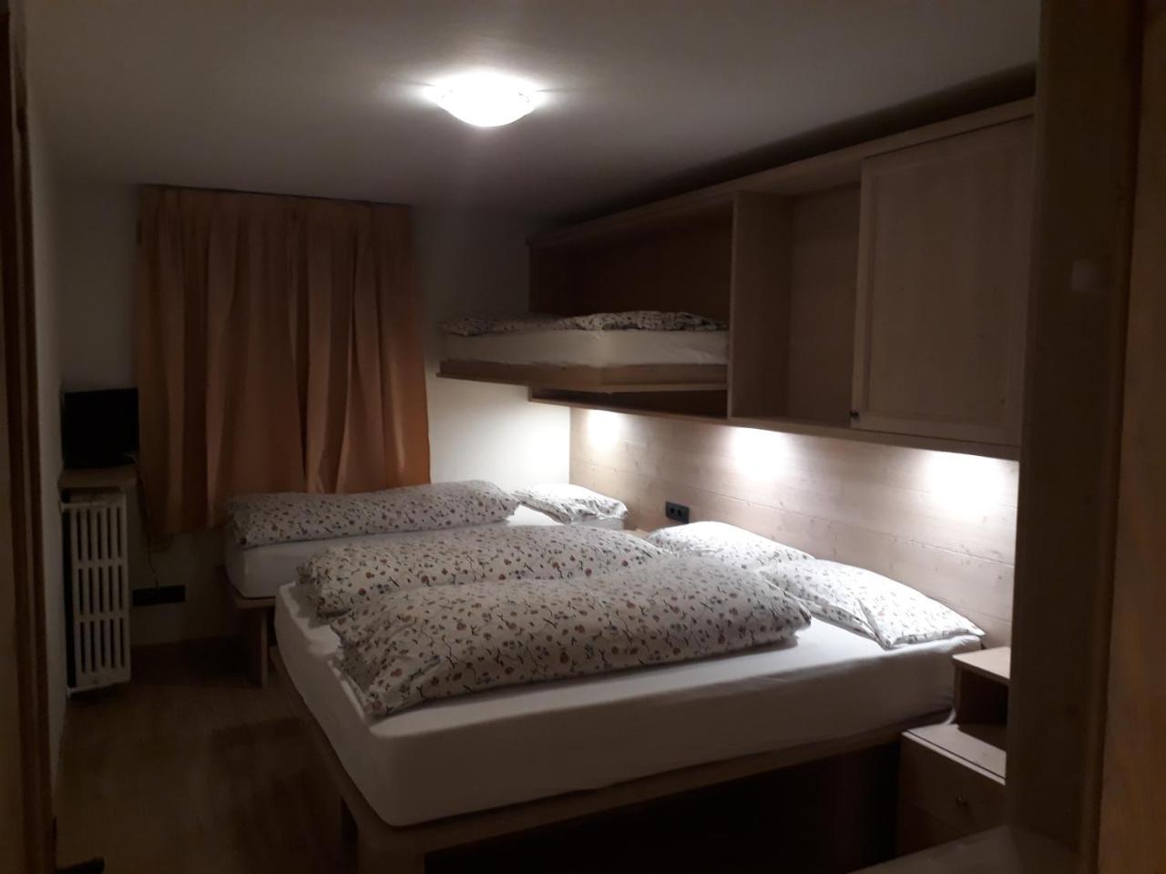 Chalet Del Sole per gruppi Livigno Exterior foto